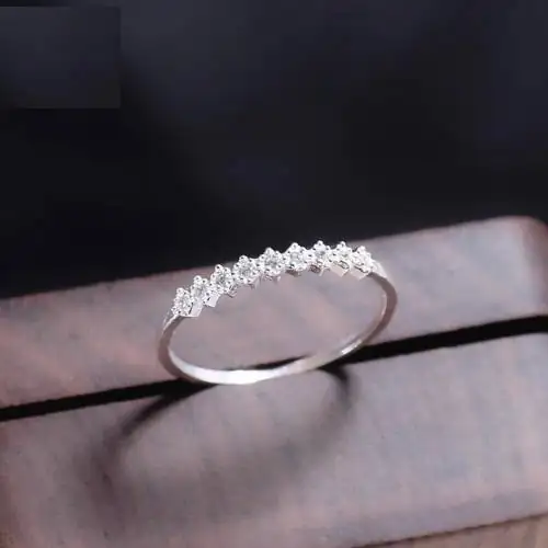 Top sản phẩm hot Shopee đáng mua mỗi ngày