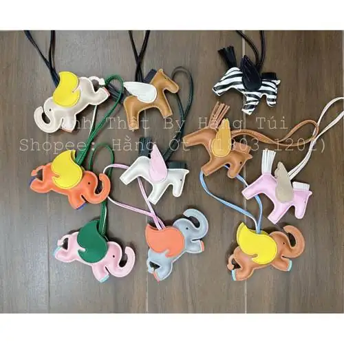 Charrm Ngựa Vo.i Trang Trí Treo Túi Xách