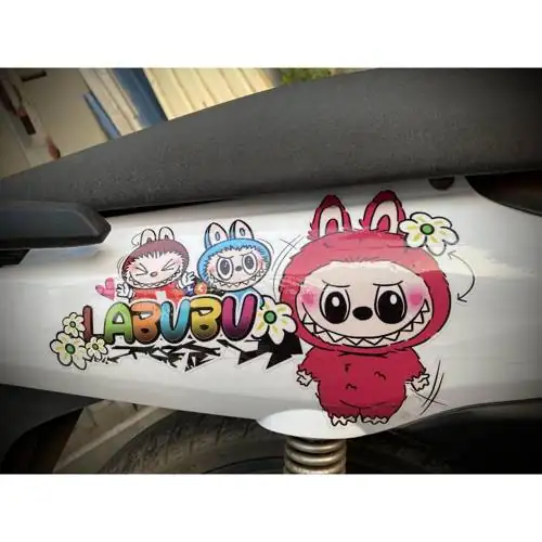 Review ÁÁY Sticker dễ thương 3 lớp chống nước chống bay màu 555100 có bền không