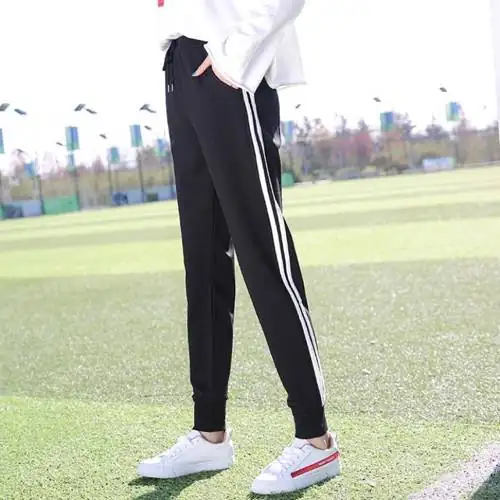 Test thực tế Quần jogger nữ quần 2 sọc bo mã D CT B có bền không